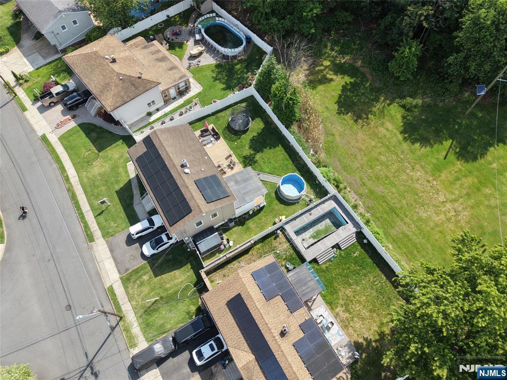 15 Robby Road