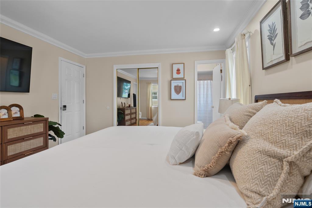 15 Robby Road