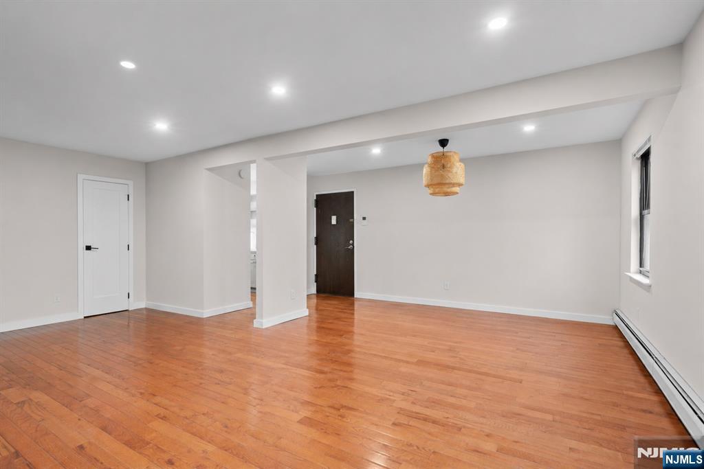 29 N End Drive