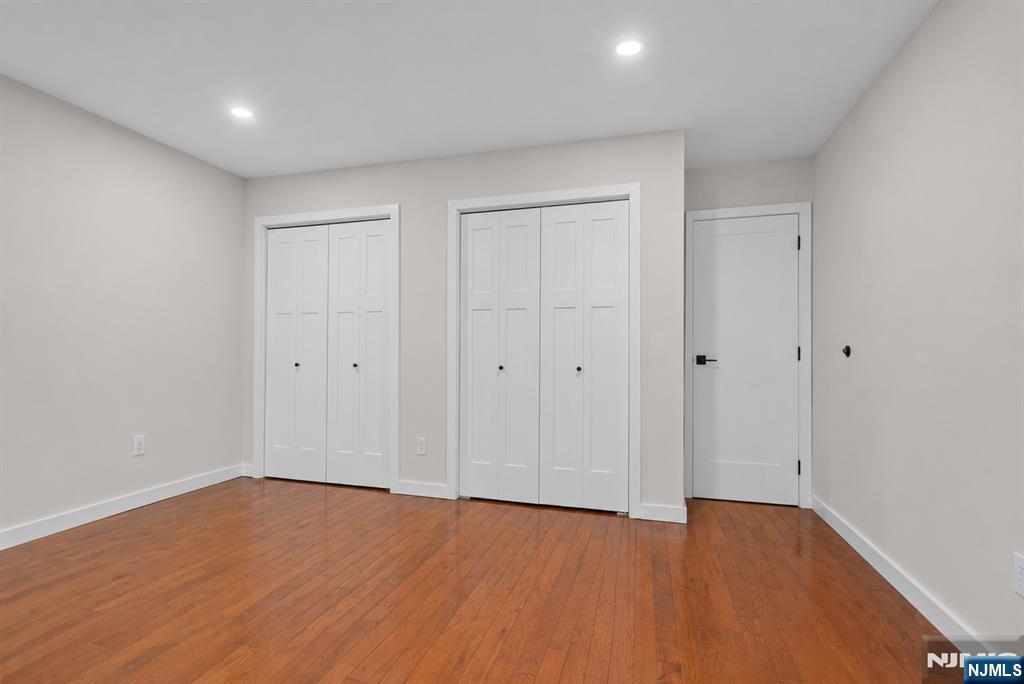 29 N End Drive