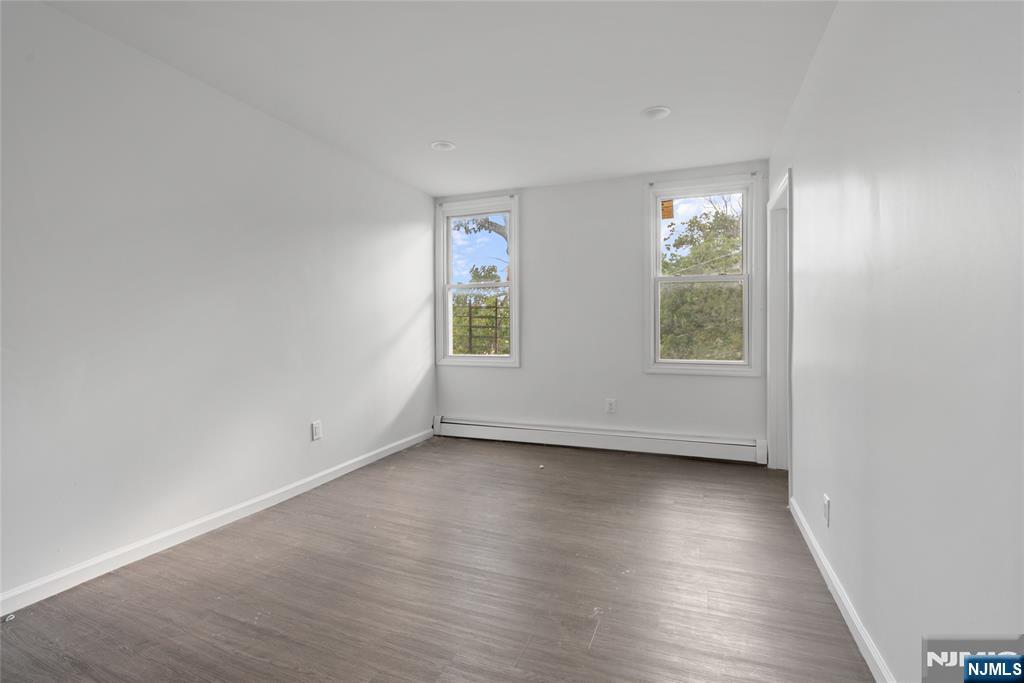 8-10 N 3rd Street