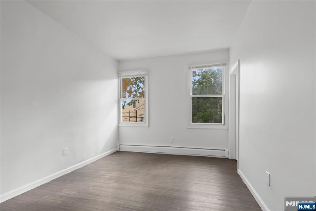 8-10 N 3rd Street