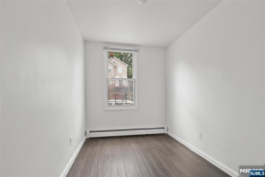 8-10 N 3rd Street