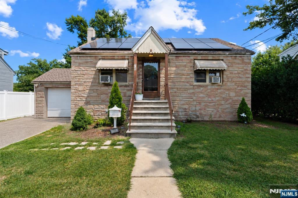 76 Niehaus Avenue