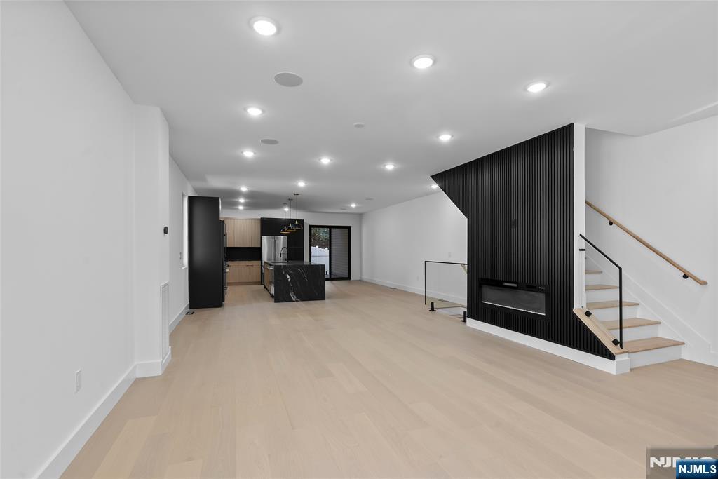 704 Chestnut Street A