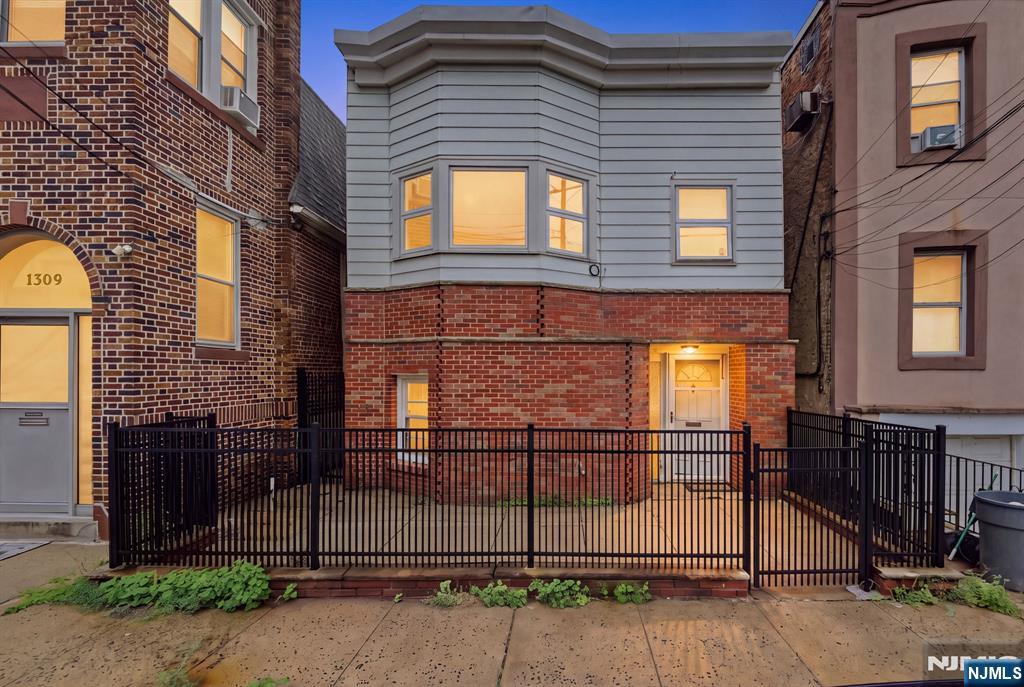 1311 28th Street
