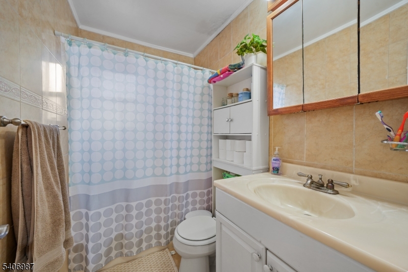 1300 Rock Ave APT F1