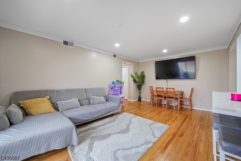 1300 Rock Ave APT F1