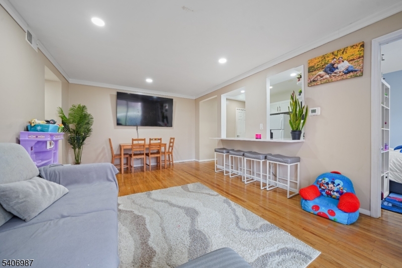 1300 Rock Ave APT F1