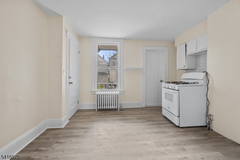 33-35 Delaware Street