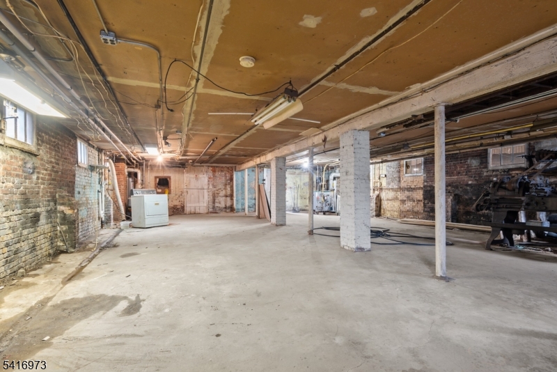 33-35 Delaware Street