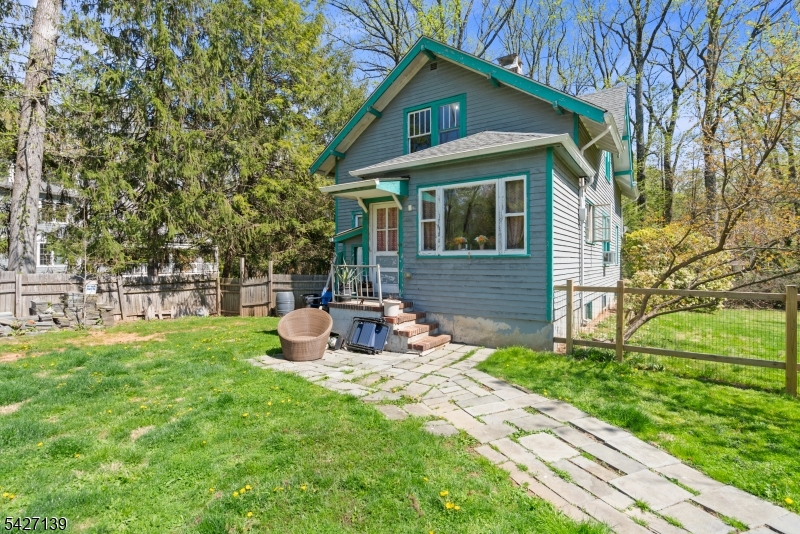 1461 Cooper Rd