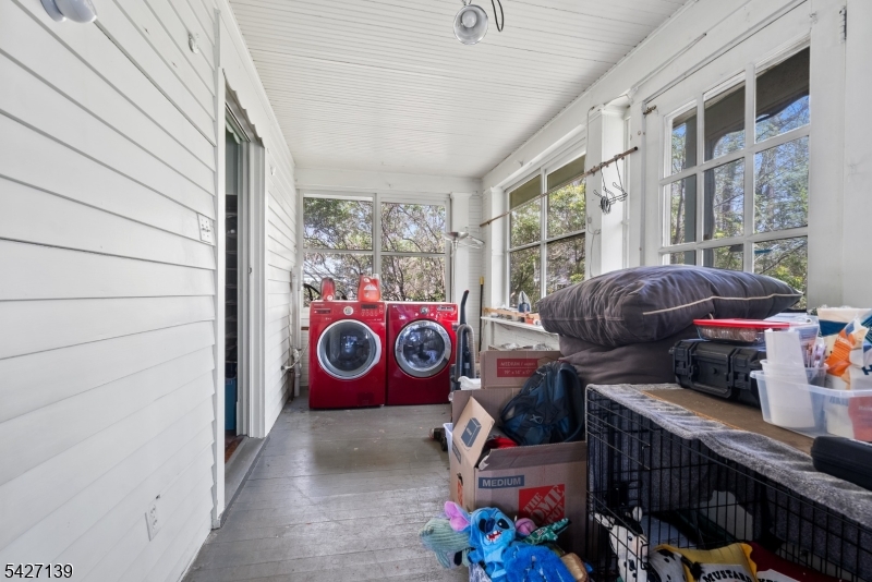 1461 Cooper Rd