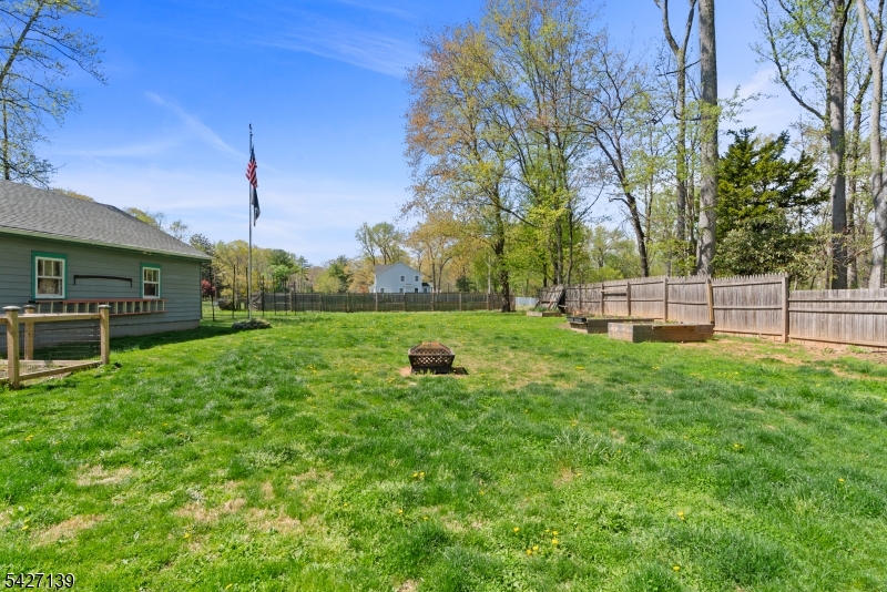 1461 Cooper Rd