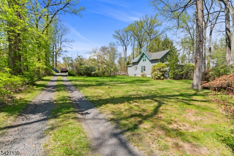 1461 Cooper Rd
