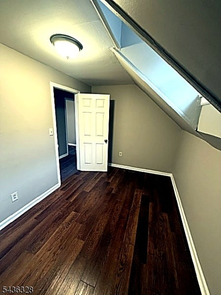 17 Maple Ave