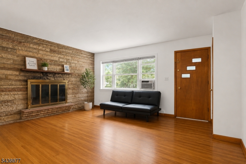 300 Watson Ave