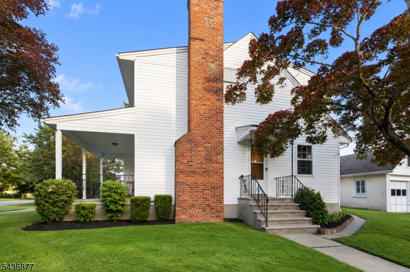 300 Watson Ave