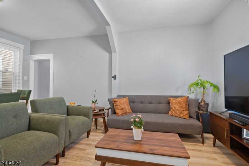 626 Magnolia Ave