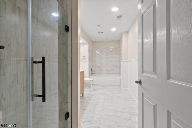 169 Price Ct