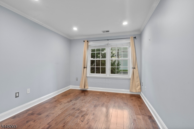 169 Price Ct
