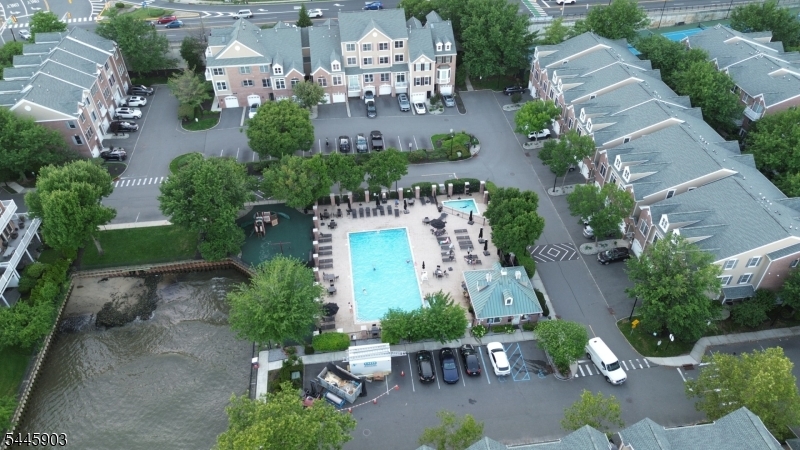 169 Price Ct