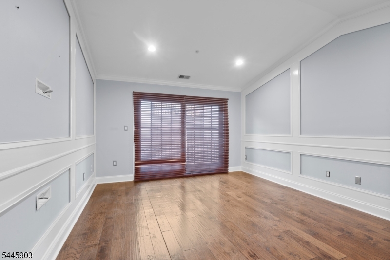 169 Price Ct