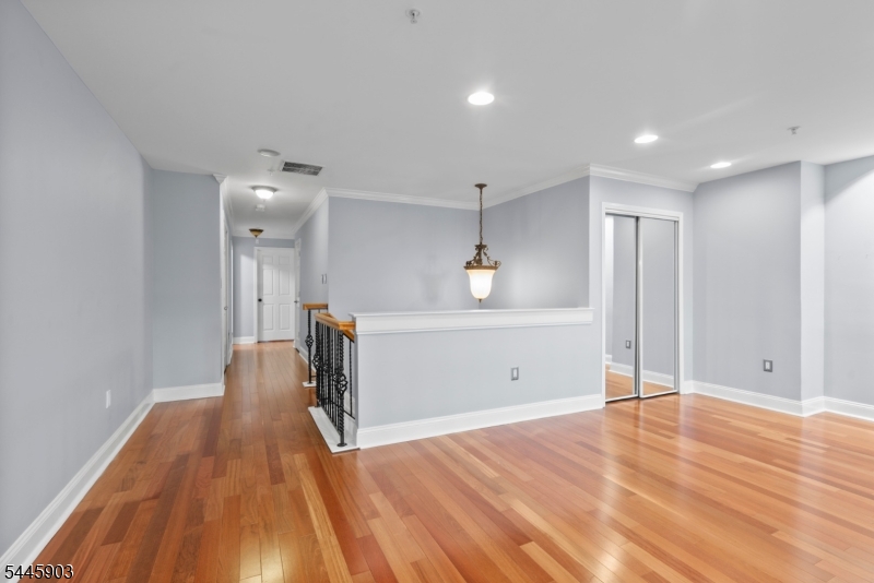 169 Price Ct