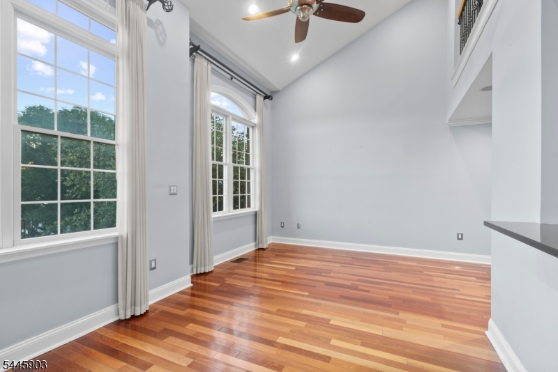 169 Price Ct