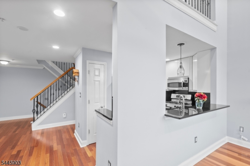 169 Price Ct