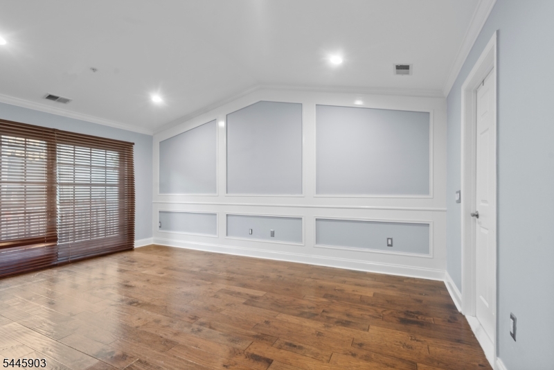 169 Price Ct
