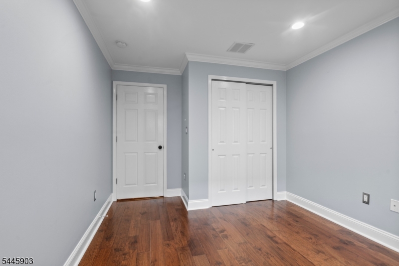 169 Price Ct