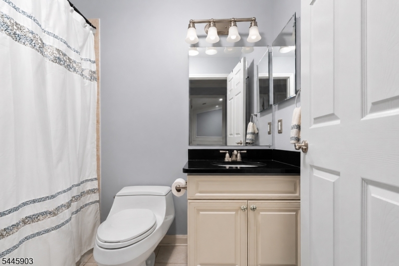 169 Price Ct