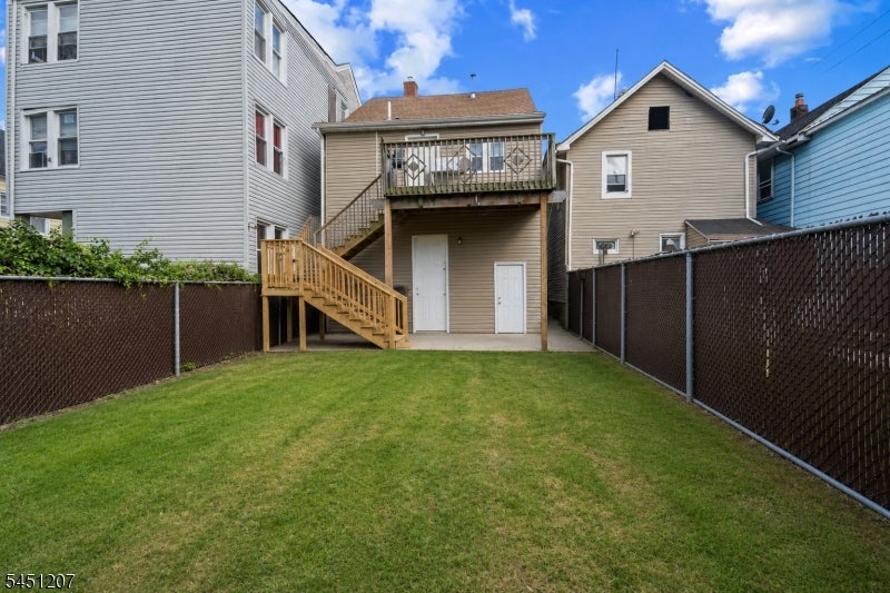 62 Highland St