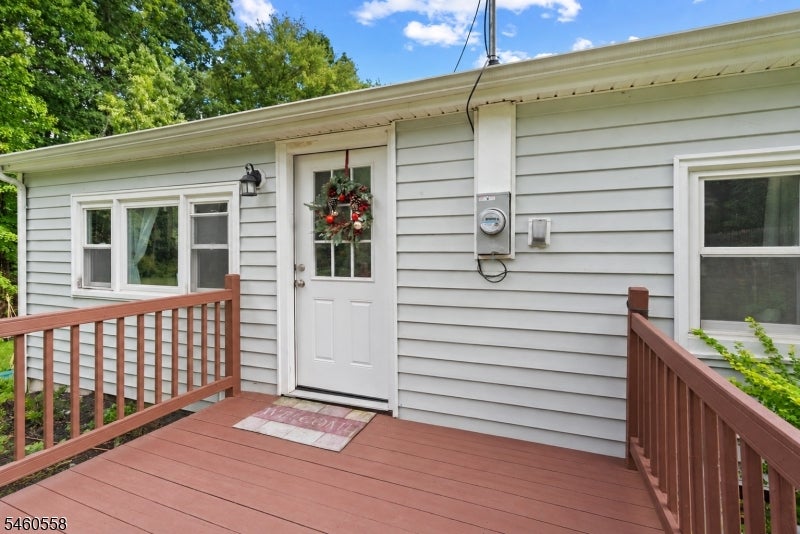 340 Lakeview Dr