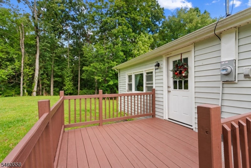 340 Lakeview Dr