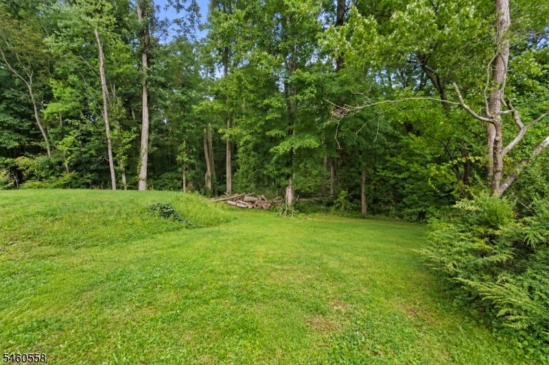 340 Lakeview Dr