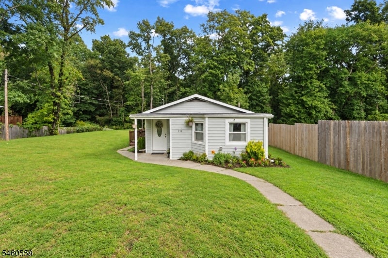 340 Lakeview Dr
