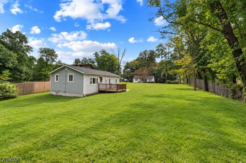 340 Lakeview Dr