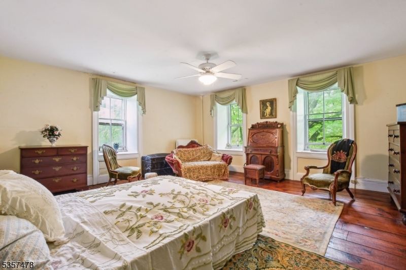 19 E Mill Rd