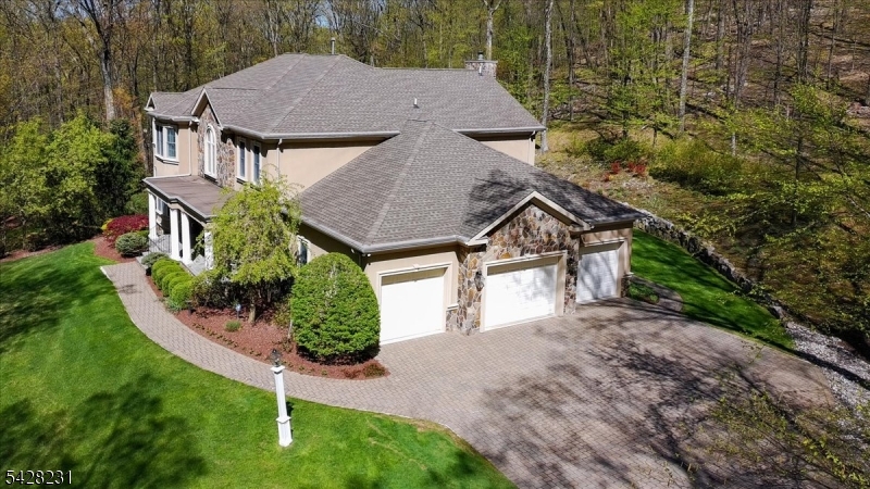 8 Mount Pleasant Rd