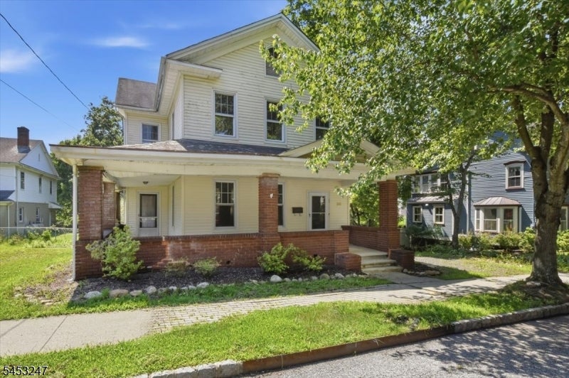36 Church St