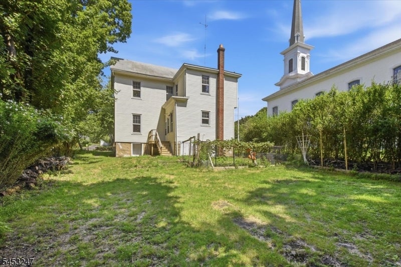 36 Church St