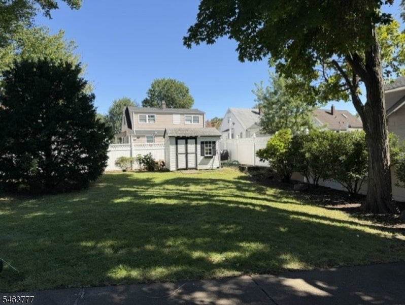 12 Gordon Ct