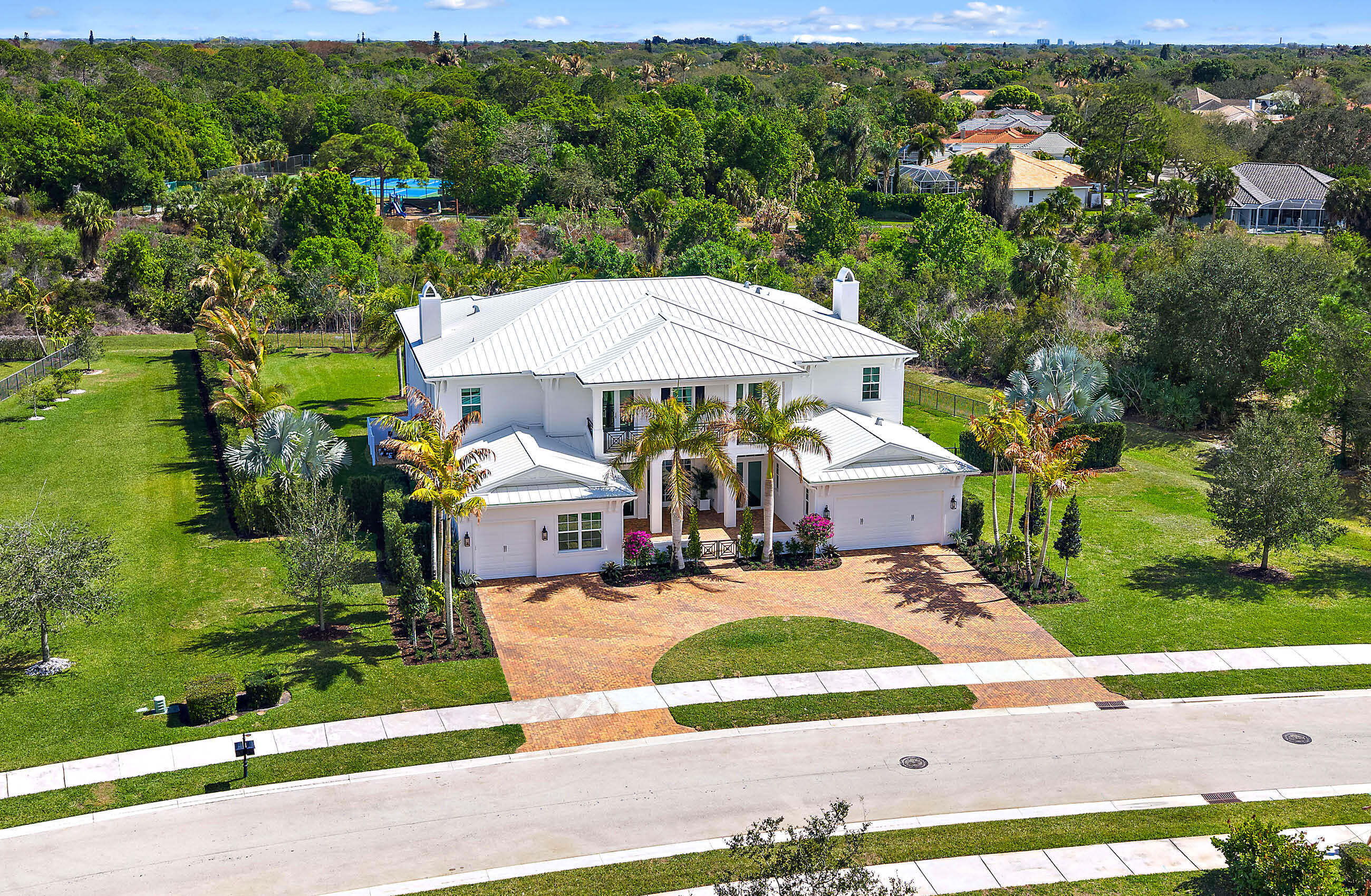 8184 SE Old Plantation Circle