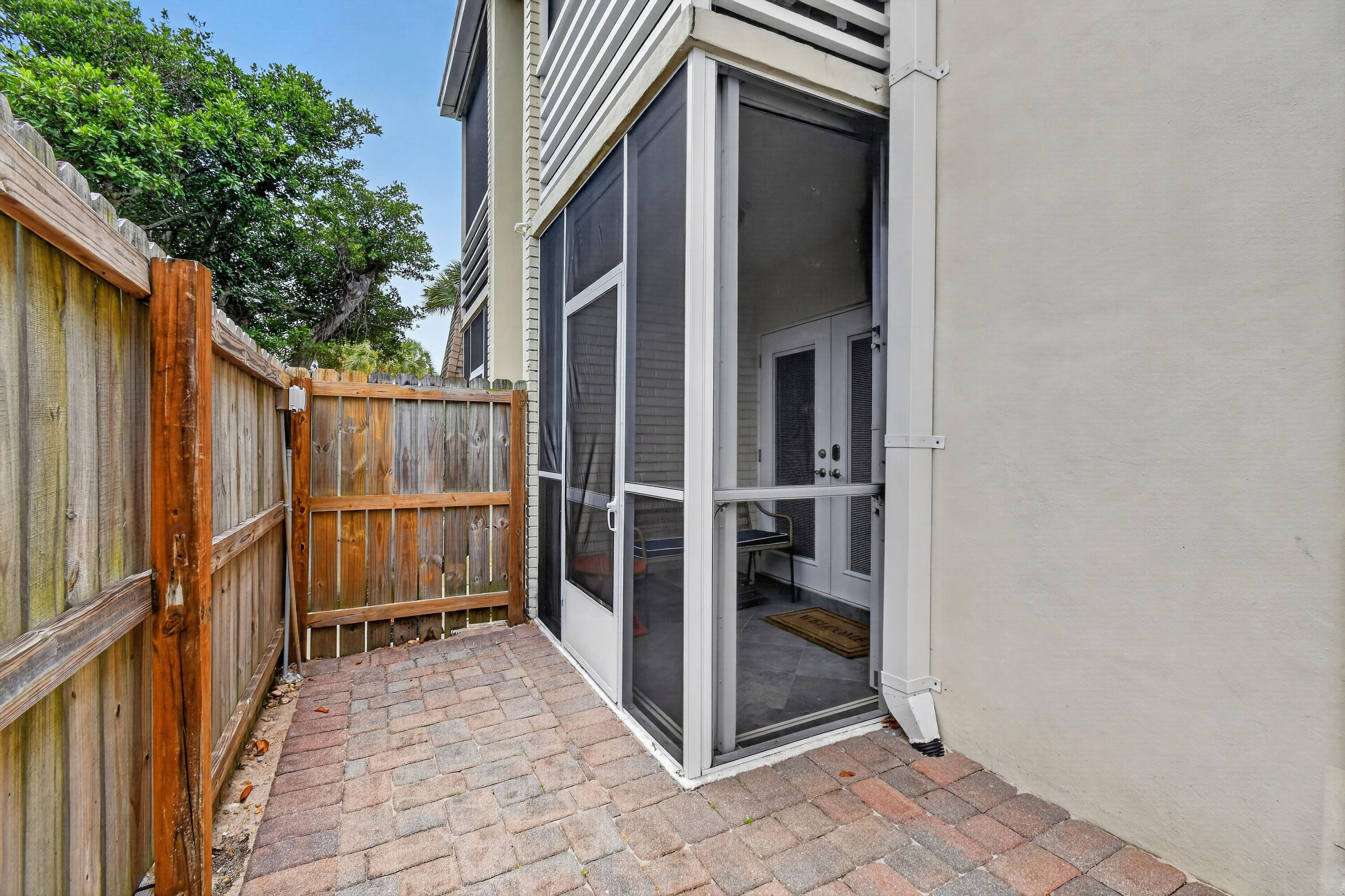 11521 Landing Place E1
