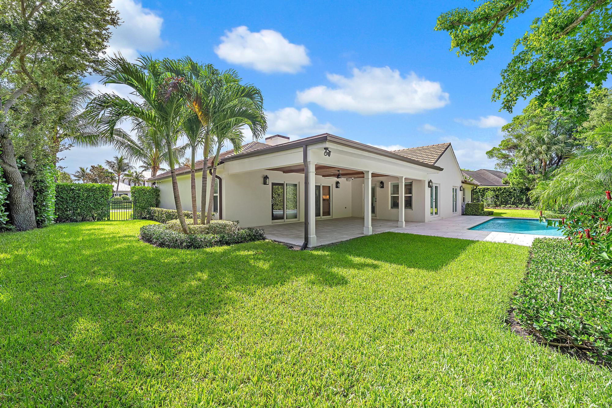11785 Lake Shore Place