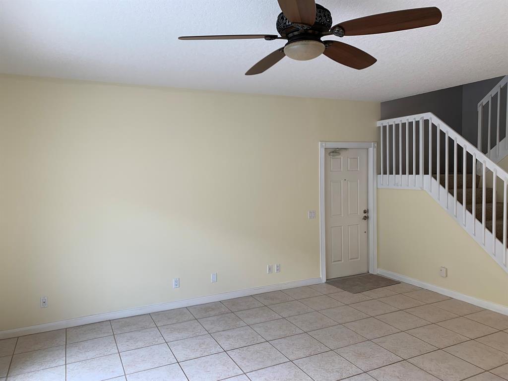 16 Live Oak Circle