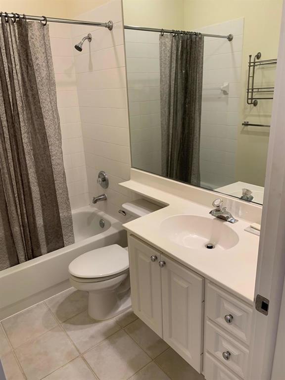 16 Live Oak Circle