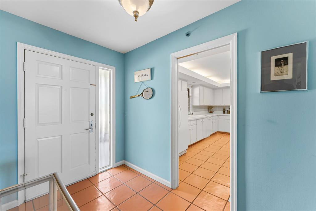 100 Beach Road 202